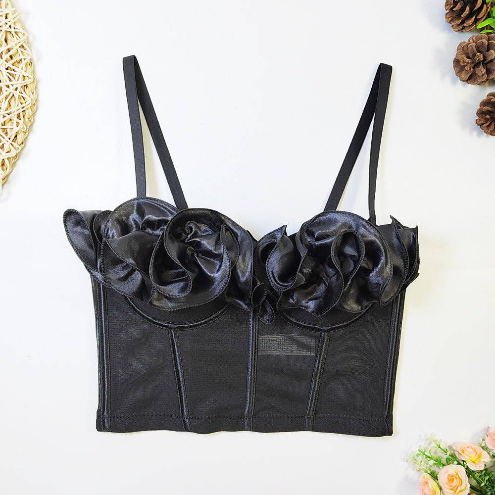{{ product_title }} – Exklusive Damenmode für besondere Anlässe | HotFashionista.de