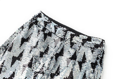 Elegantes Bandage-Maxikleid mit Diamanten – Bodenlang & Quadratkragen