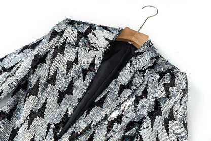 Elegantes Bandage-Maxikleid mit Diamanten – Bodenlang & Quadratkragen