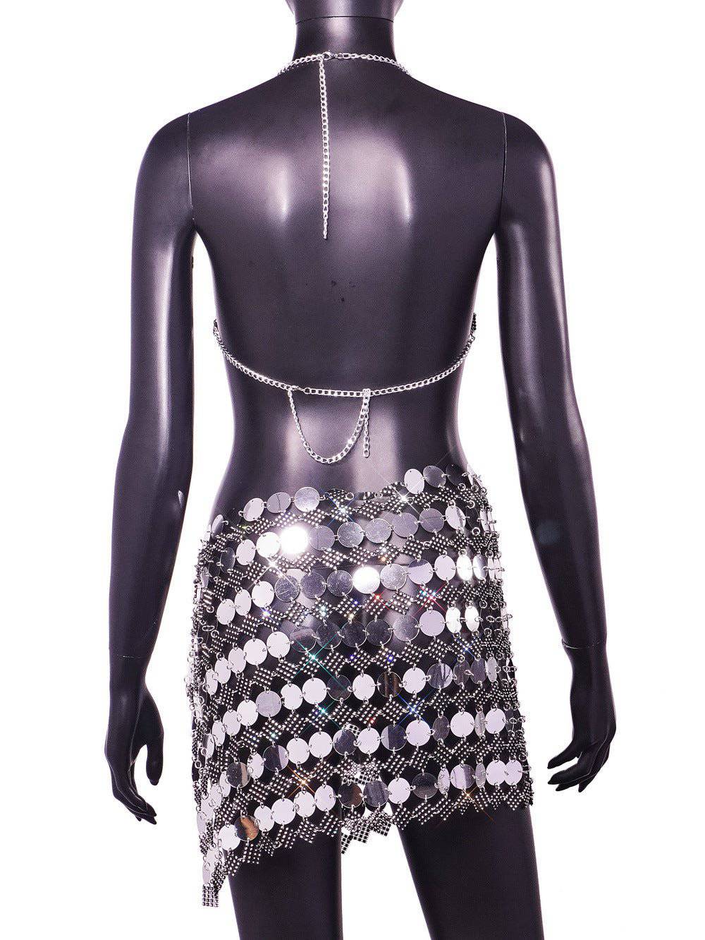 {{ product_title }} – Exklusive Damenmode für besondere Anlässe | HotFashionista.de