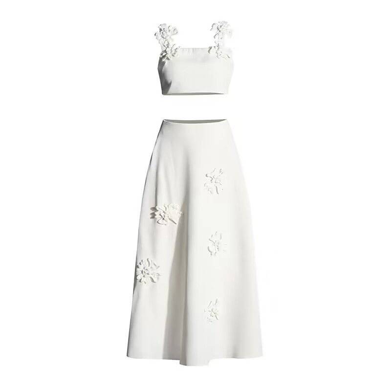 {{ product_title }} – Exklusive Damenmode für besondere Anlässe | HotFashionista.de