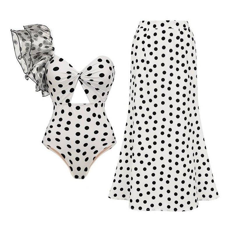 {{ product_title }} – Exklusive Damenmode für besondere Anlässe | HotFashionista.de