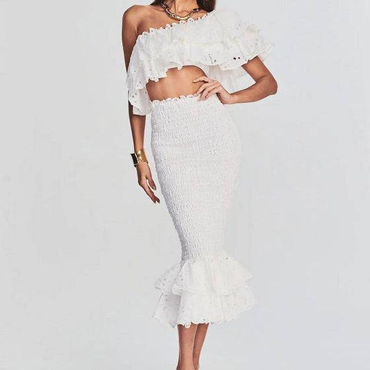 {{ product_title }} – Exklusive Damenmode für besondere Anlässe | HotFashionista.de