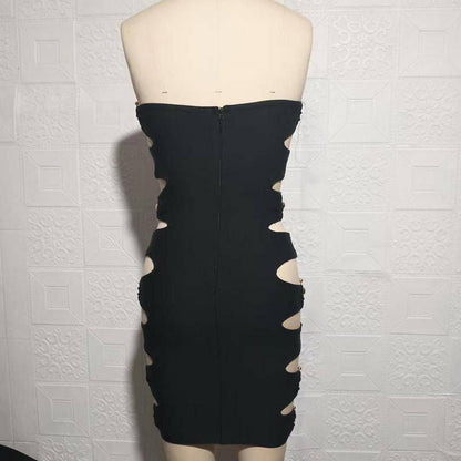 Elegantes Bandage-Maxikleid mit Diamanten – Bodenlang & Quadratkragen