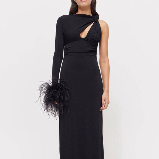 {{ product_title }} – Exklusive Damenmode für besondere Anlässe | HotFashionista.de